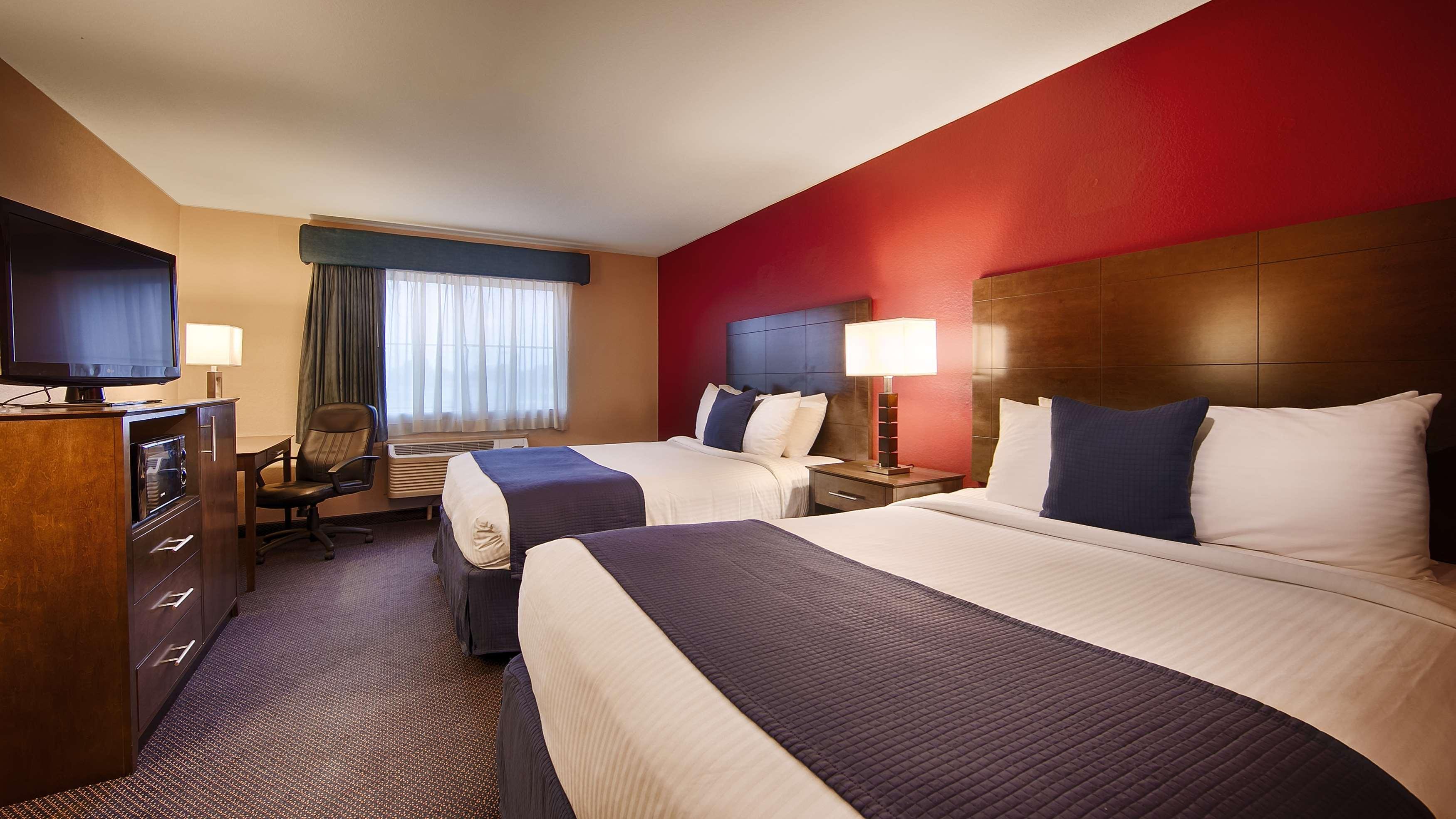 Best Western Plus Brandywine Inn & Suites Monticello Room photo