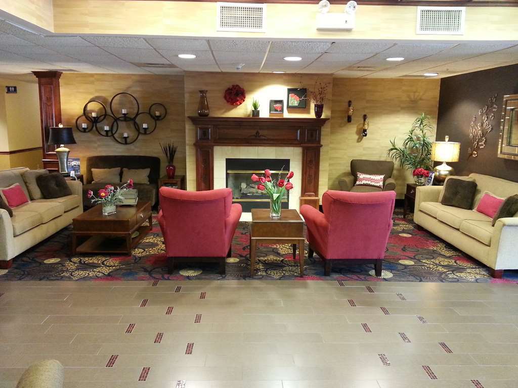 Best Western Plus Brandywine Inn & Suites Monticello Interior photo