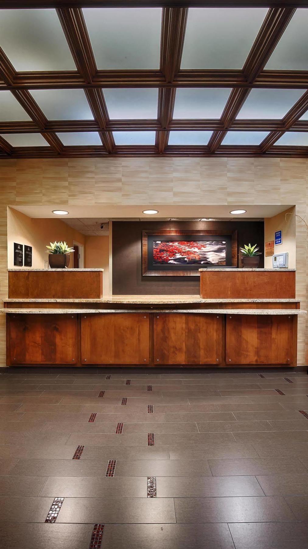 Best Western Plus Brandywine Inn & Suites Monticello Exterior photo
